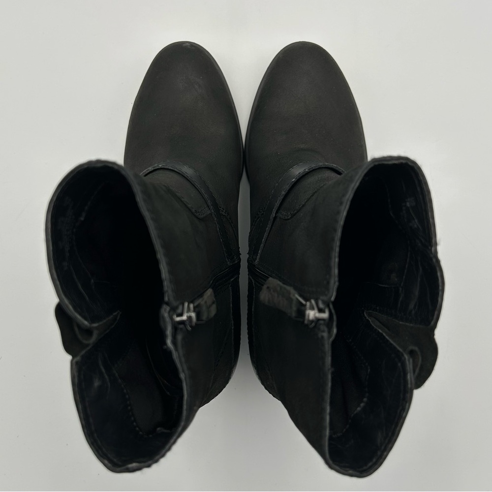 Franco Sarto Larisa 2 Womens Ankle Boot US Size 7 Leather Zip Buckles Moto Black - Picture 6 of 8